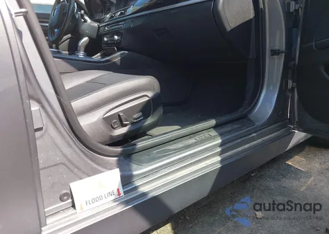 2016 BMW 528I xDrive z USA, uszkodzony, nr VIN WBA5A7C54GG642223